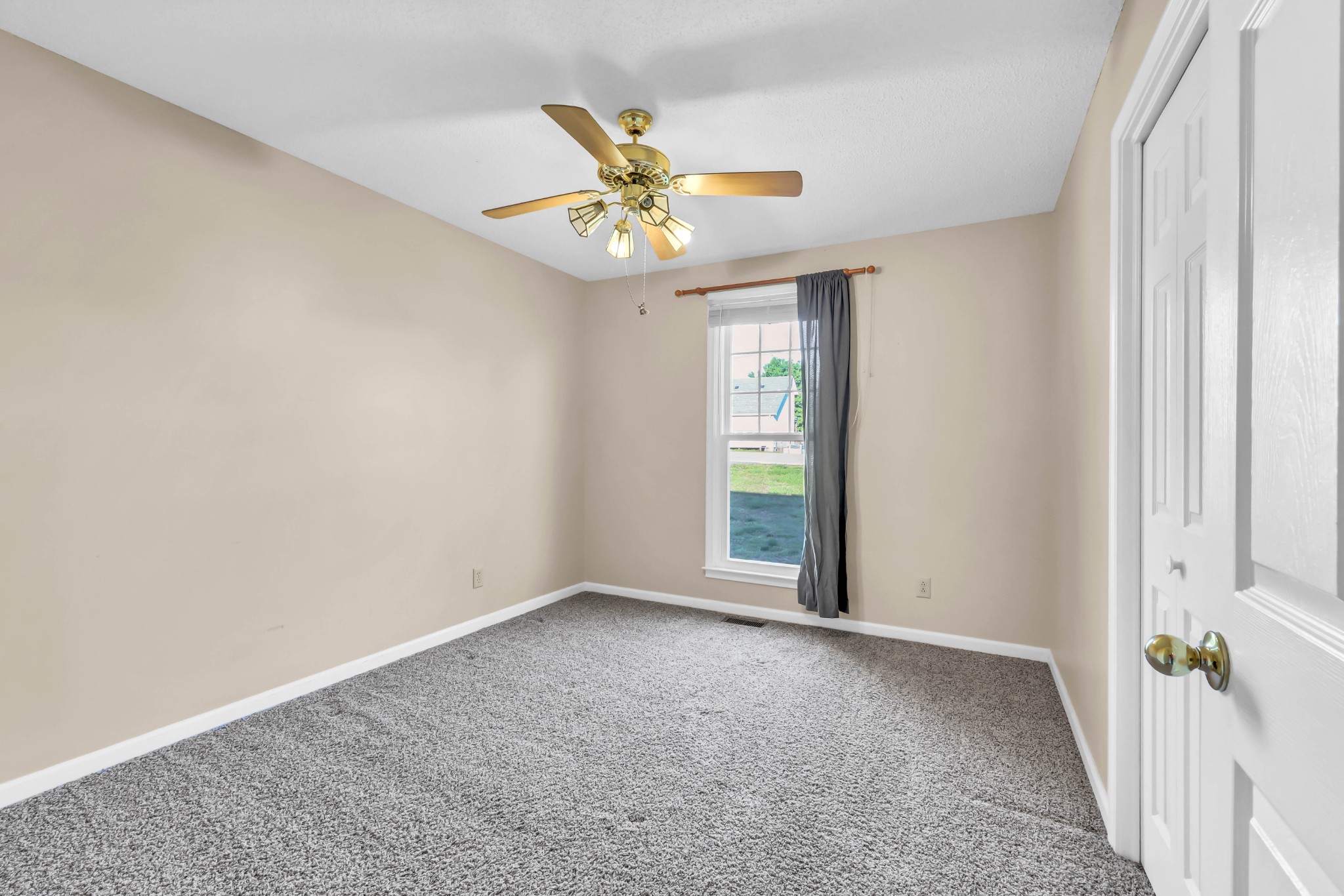 2660 Holt Lane Clarksville TN 37043