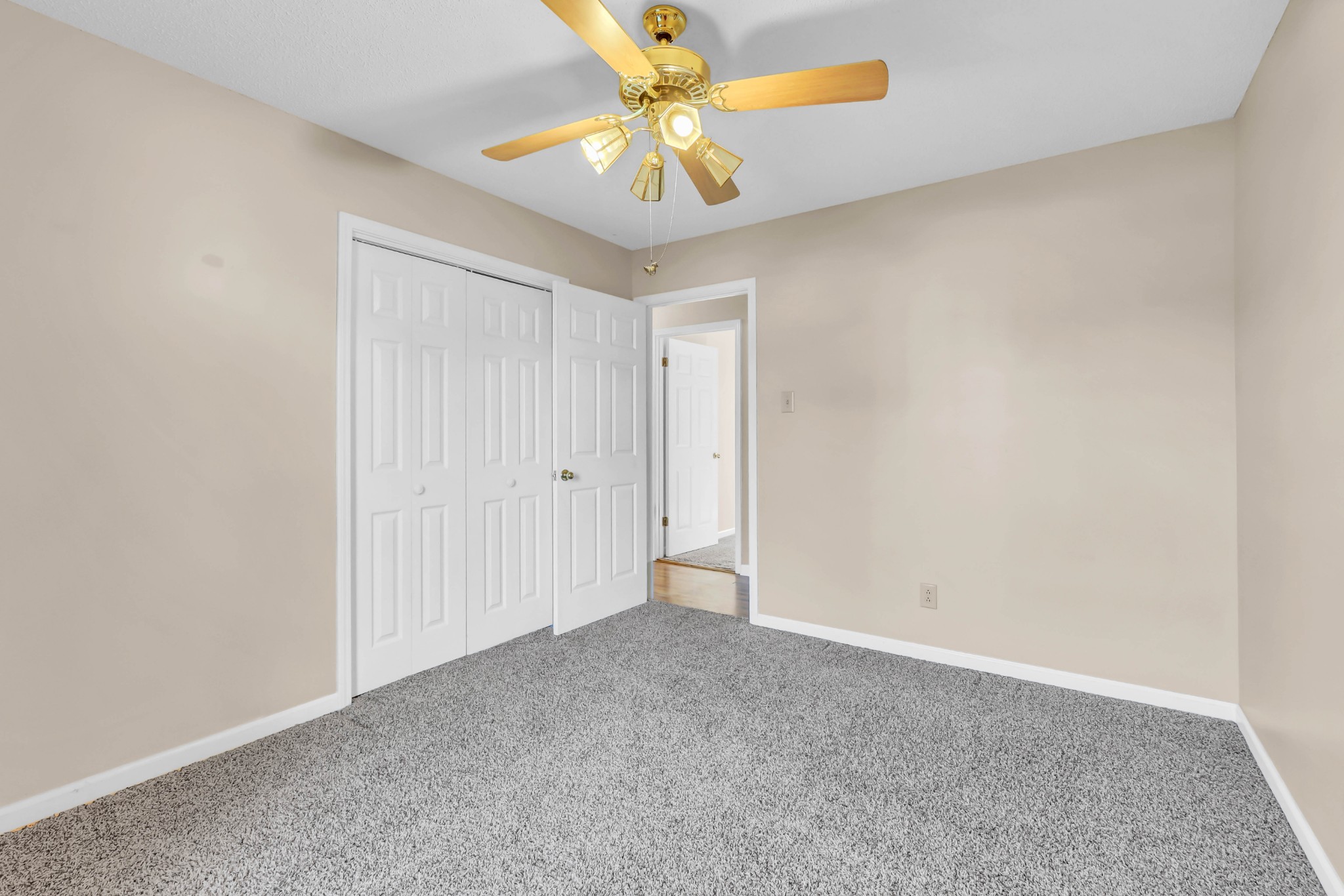 2660 Holt Lane Clarksville TN 37043