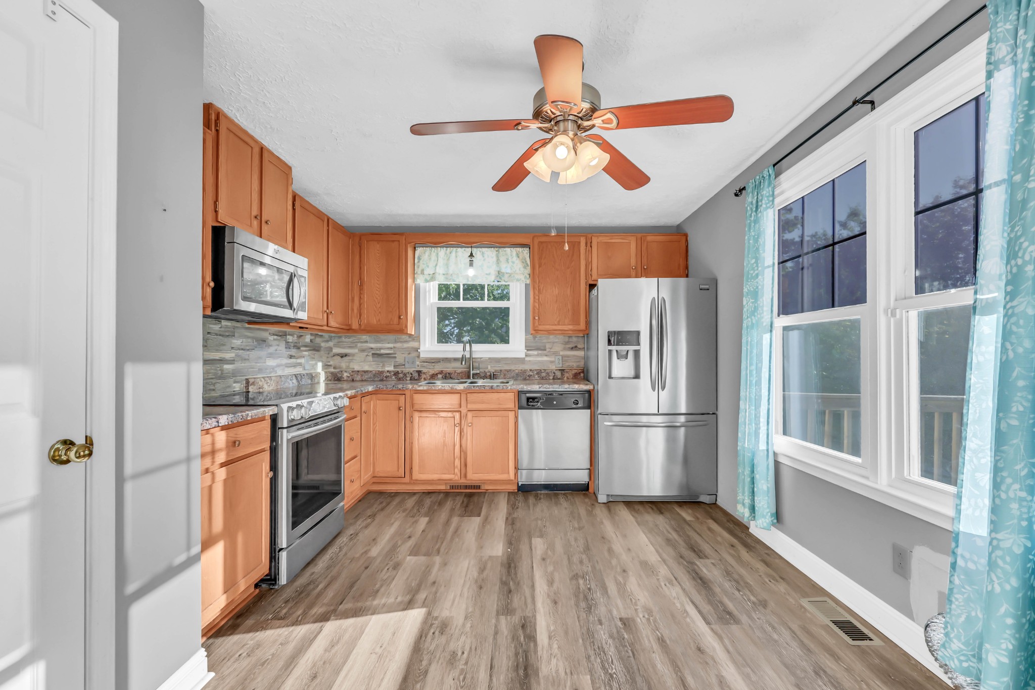 2660 Holt Lane Clarksville TN 37043