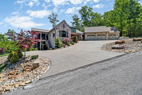 142 Pineridge Loop Crossville TN 38558