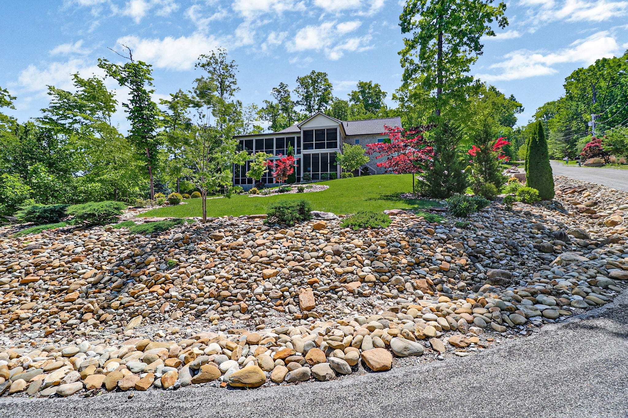 142 Pineridge Loop Crossville TN 38558