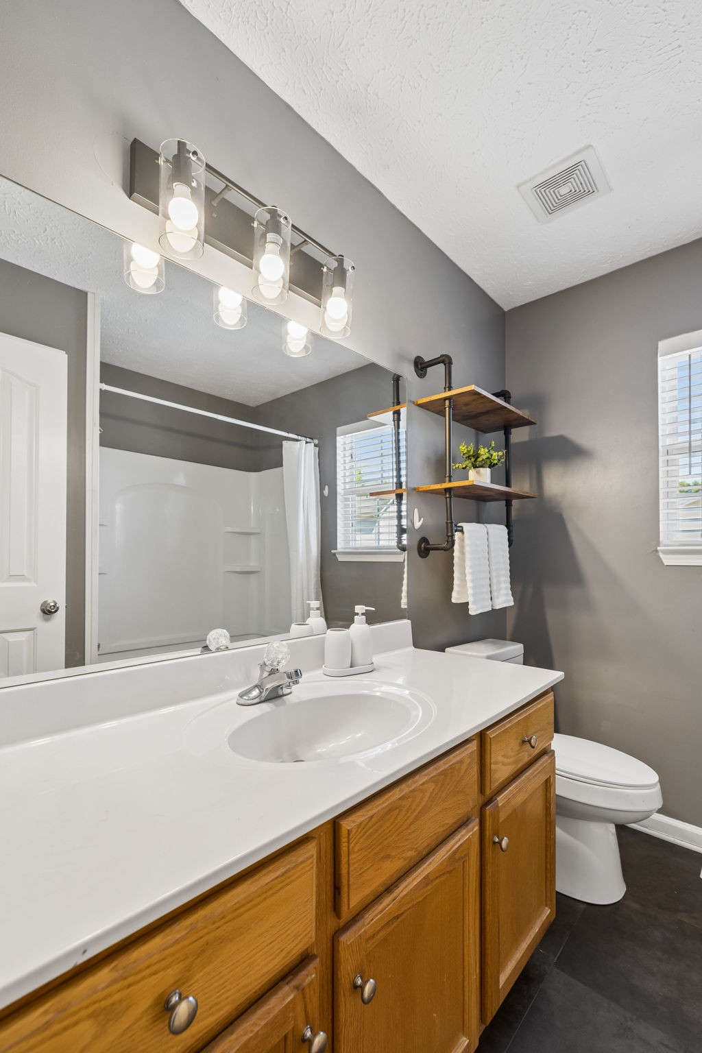 1328 Peachtree Street Murfreesboro TN 37129