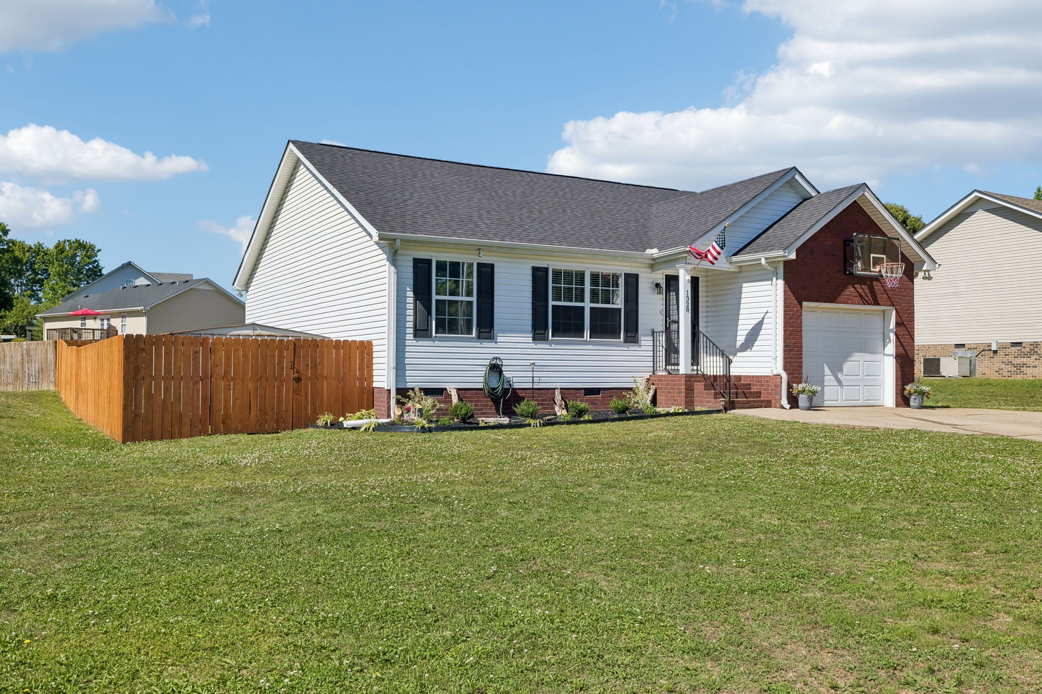 1328 Peachtree Street Murfreesboro TN 37129