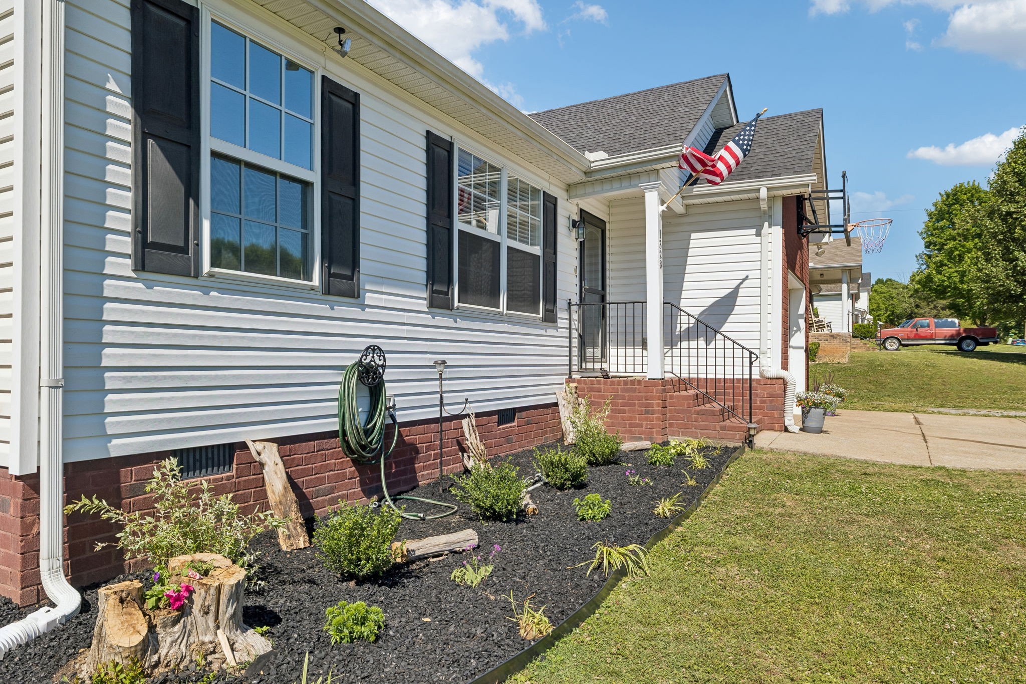 1328 Peachtree Street Murfreesboro TN 37129