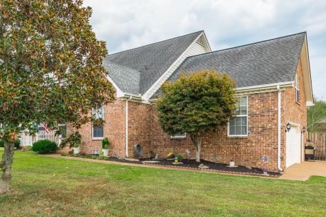 101 Victoria Ln, E Hendersonville TN 37075