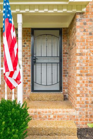 101 Victoria Ln, E Hendersonville TN 37075