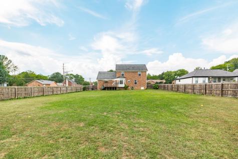 101 Victoria Ln, E Hendersonville TN 37075