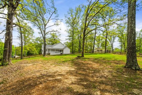 582 Als Lane Clarksville TN 37042
