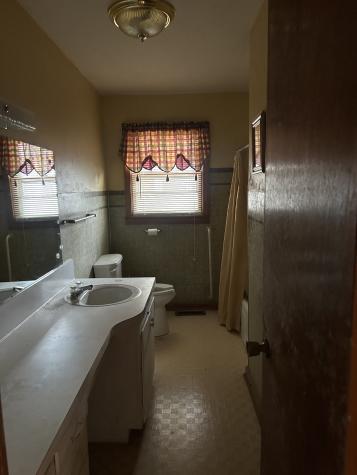 604 2nd Avenue Lawrenceburg TN 38464
