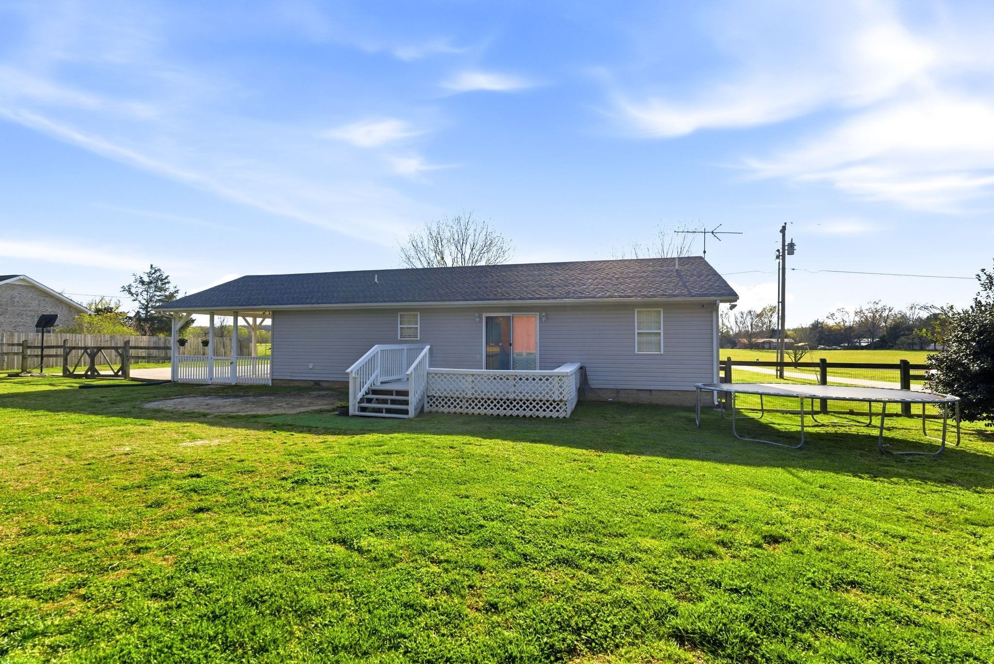 3956 Powers Bridge Road Manchester TN 37355