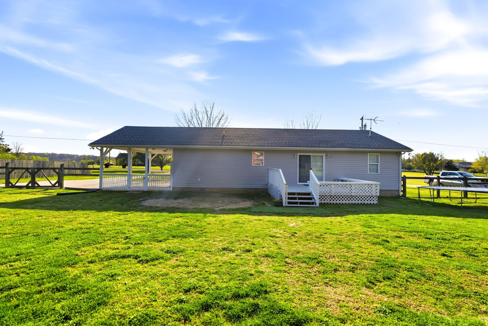 3956 Powers Bridge Road Manchester TN 37355
