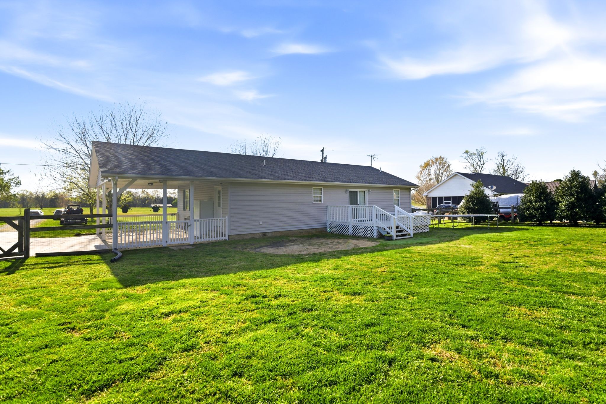 3956 Powers Bridge Road Manchester TN 37355
