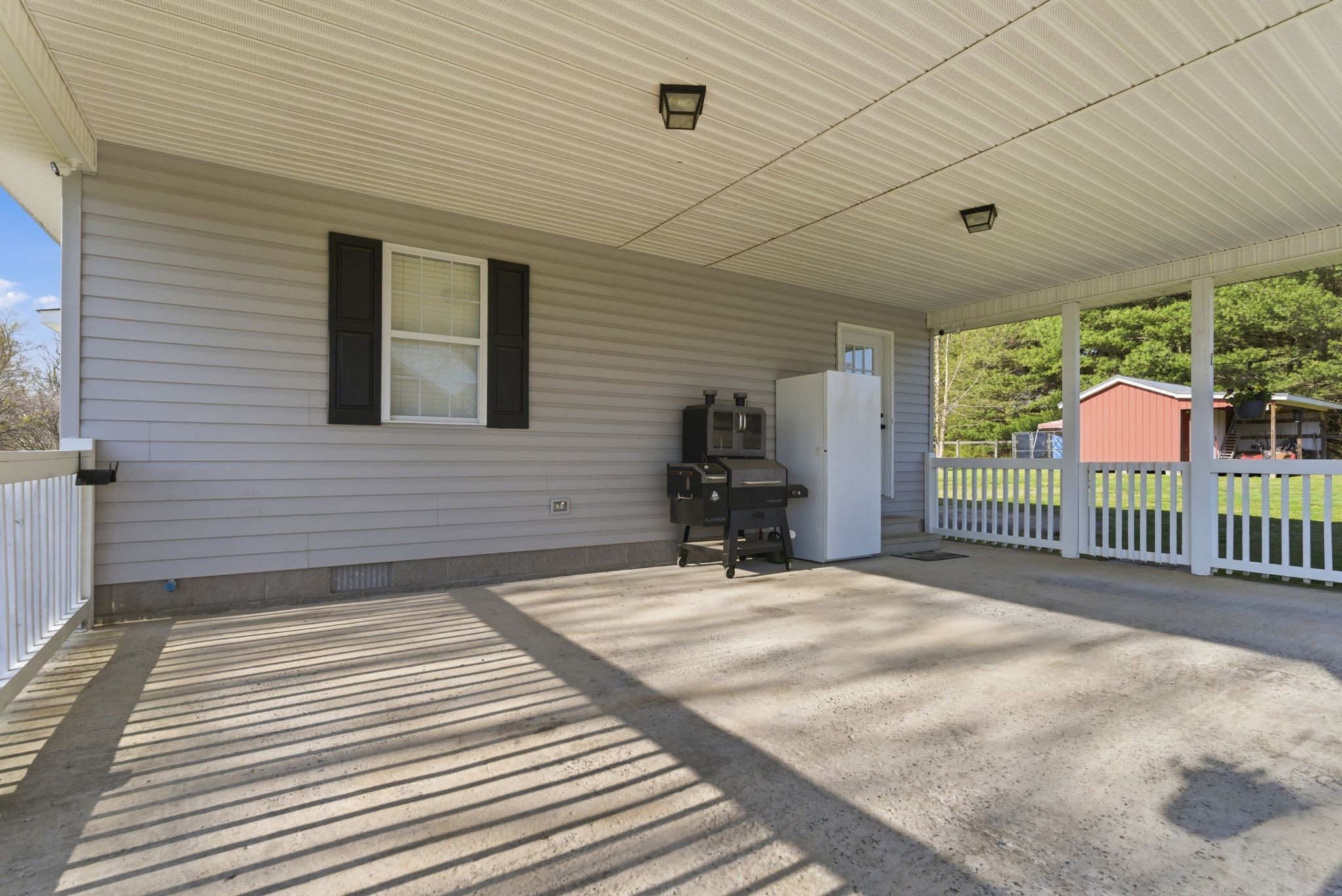 3956 Powers Bridge Road Manchester TN 37355