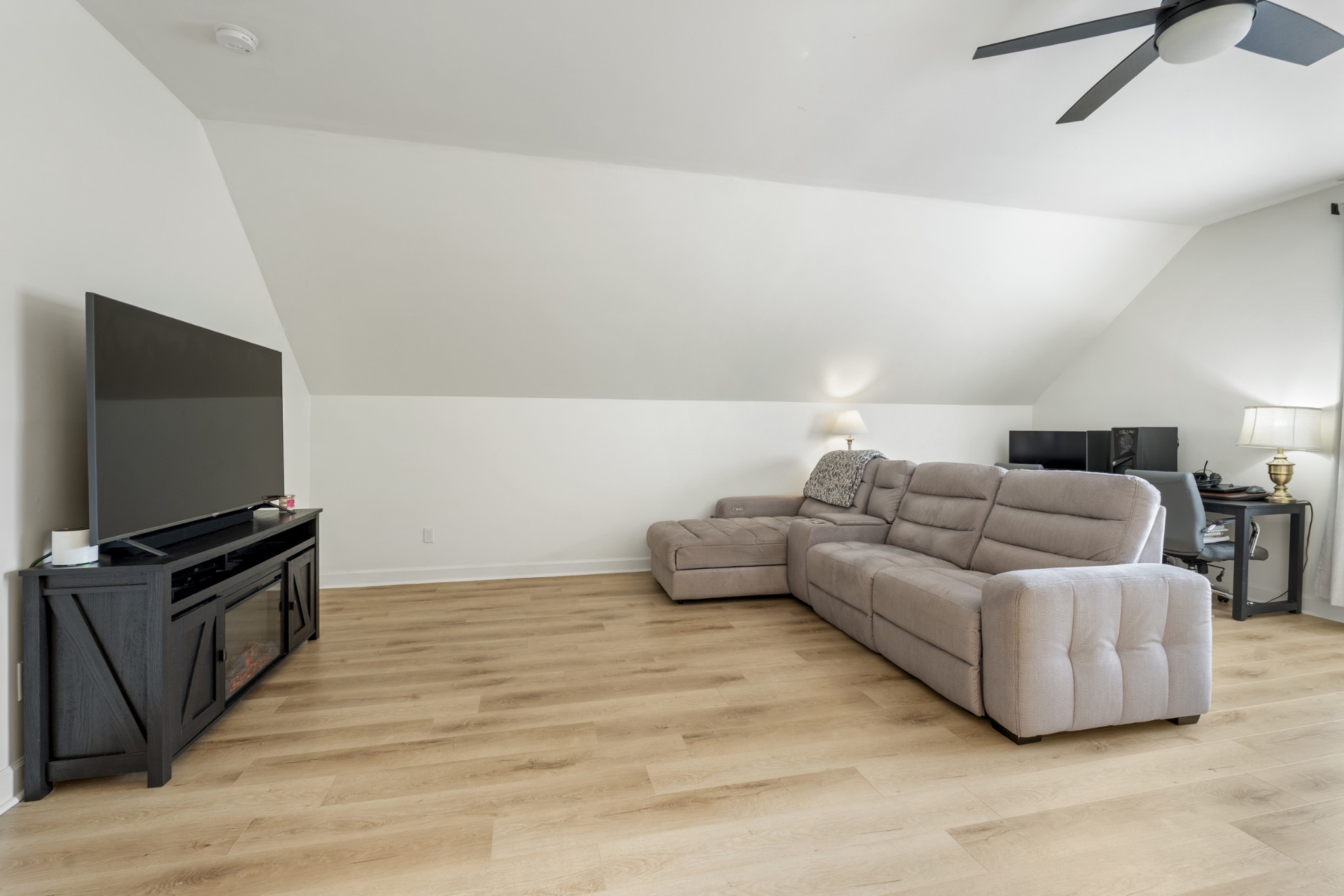 1026 Persimmon Drive Spring Hill TN 37174