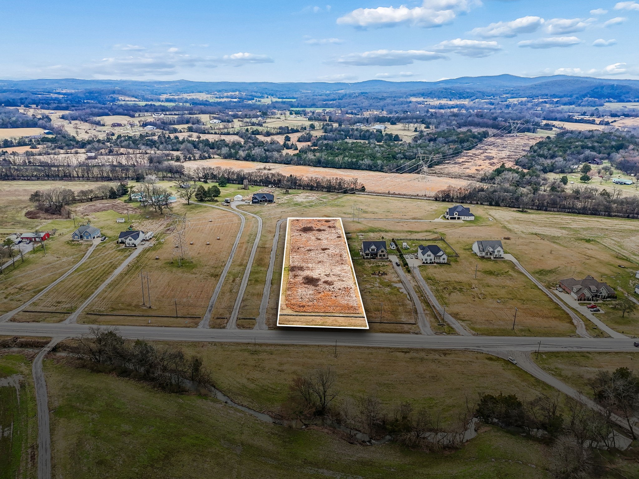 5 Sparta Pike Lebanon TN 37090