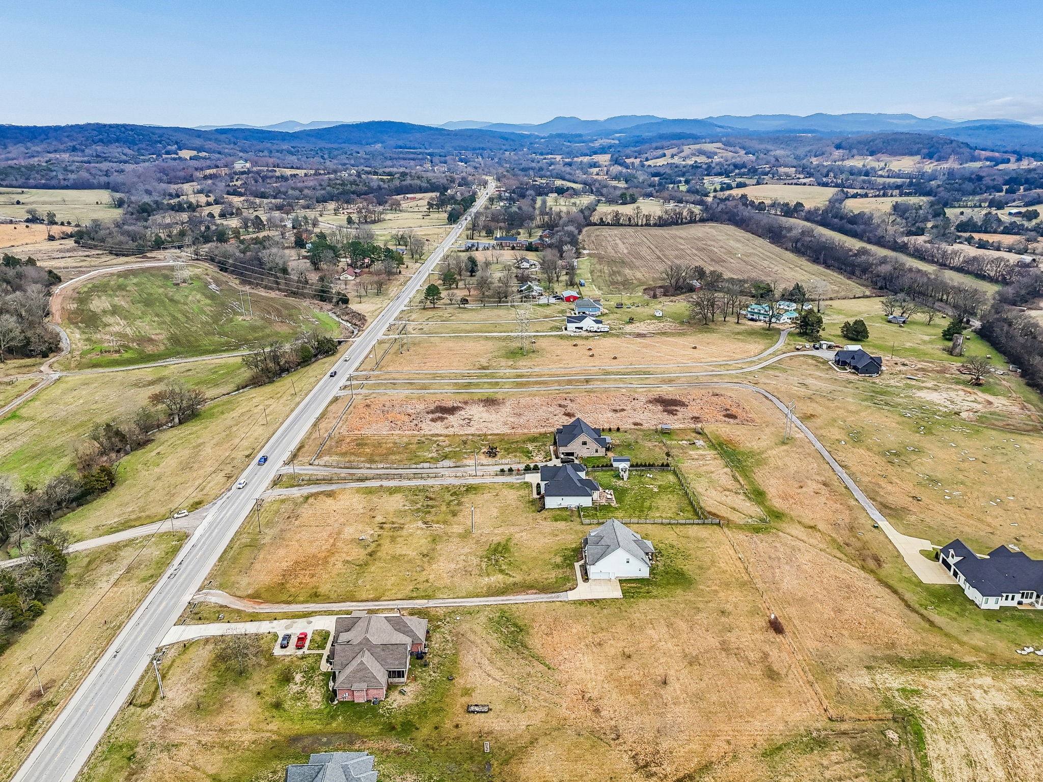 5 Sparta Pike Lebanon TN 37090