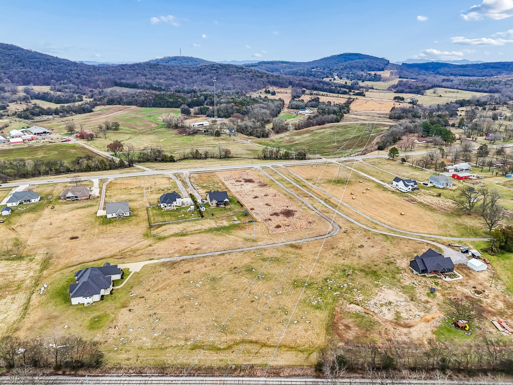 5 Sparta Pike Lebanon TN 37090