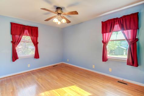 240 Yorktown Road Clarksville TN 37042