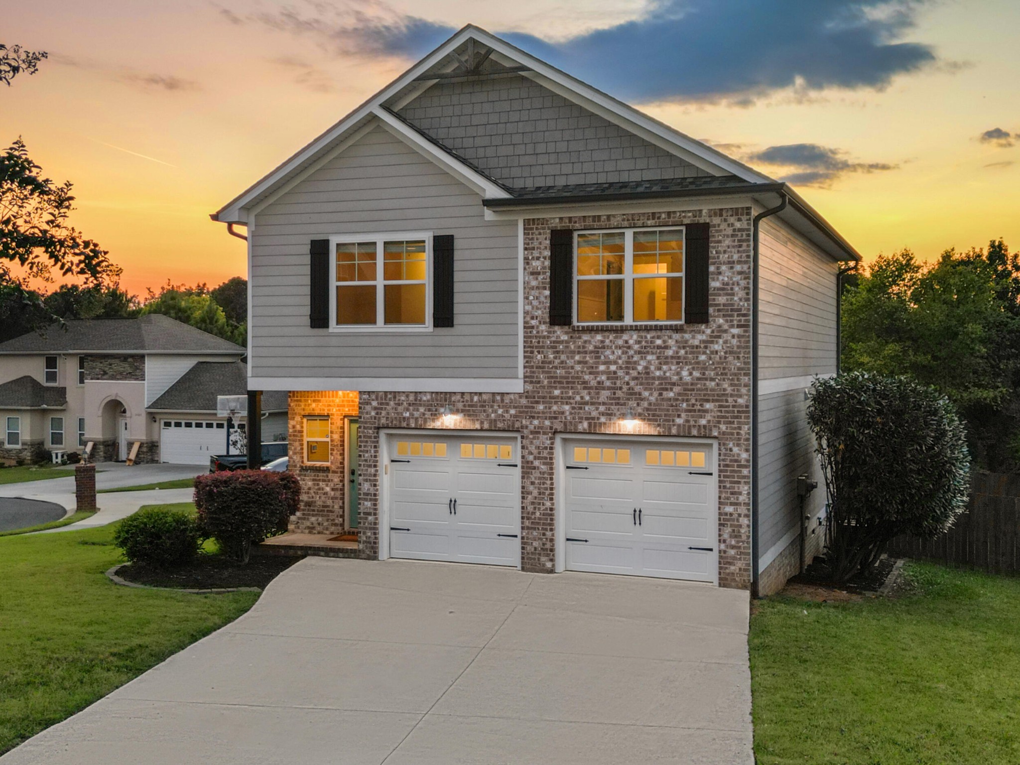 718 Windrush Loop Chattanooga TN 37421