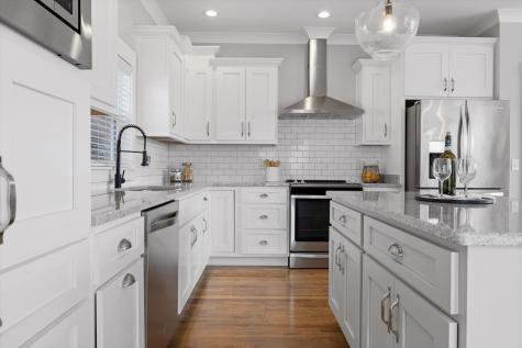 718 Windrush Loop Chattanooga TN 37421