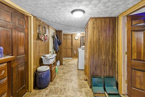 207 Center Street Portland TN 37148