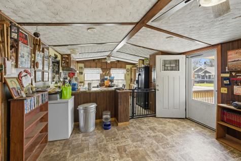 207 Center Street Portland TN 37148