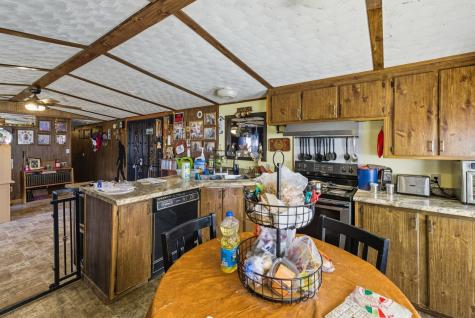 207 Center Street Portland TN 37148