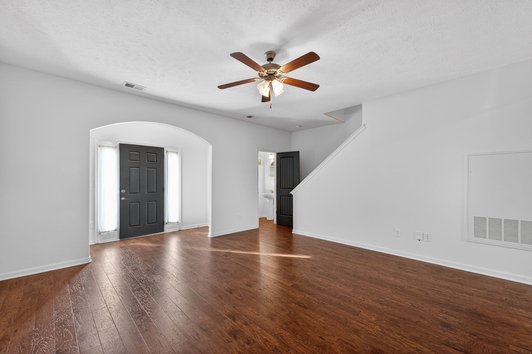 5326 Dan Post Way Murfreesboro TN 37128