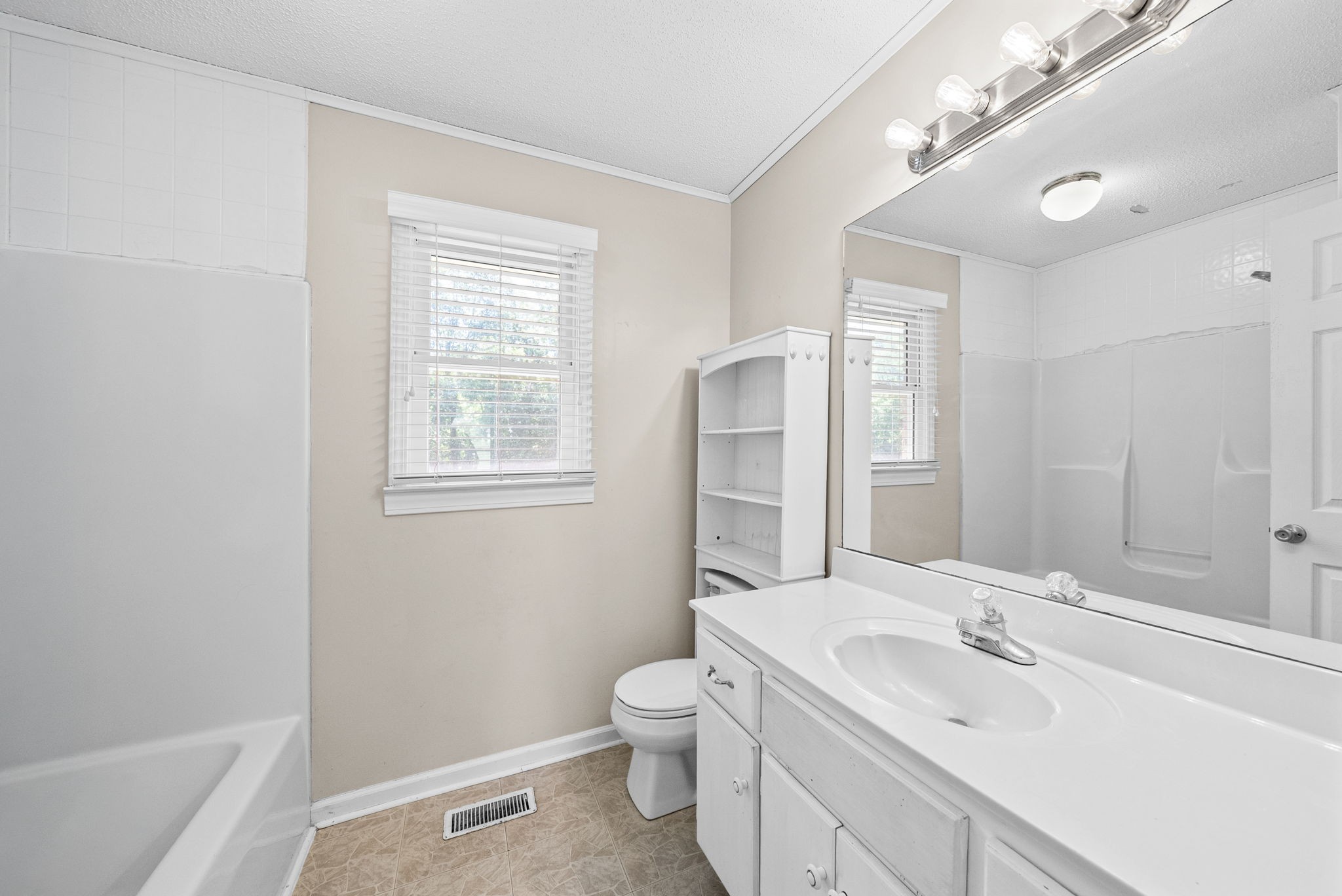 105 Lynx Drive Clarksville TN 37042