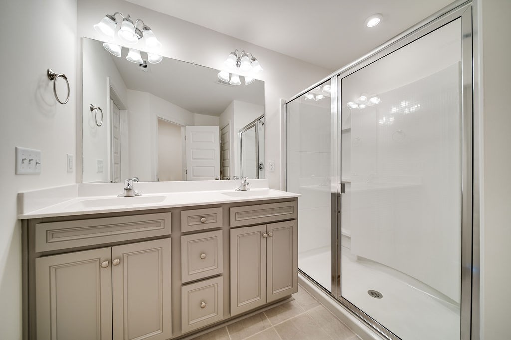 3408 Deerchase Circle Murfreesboro TN 37129