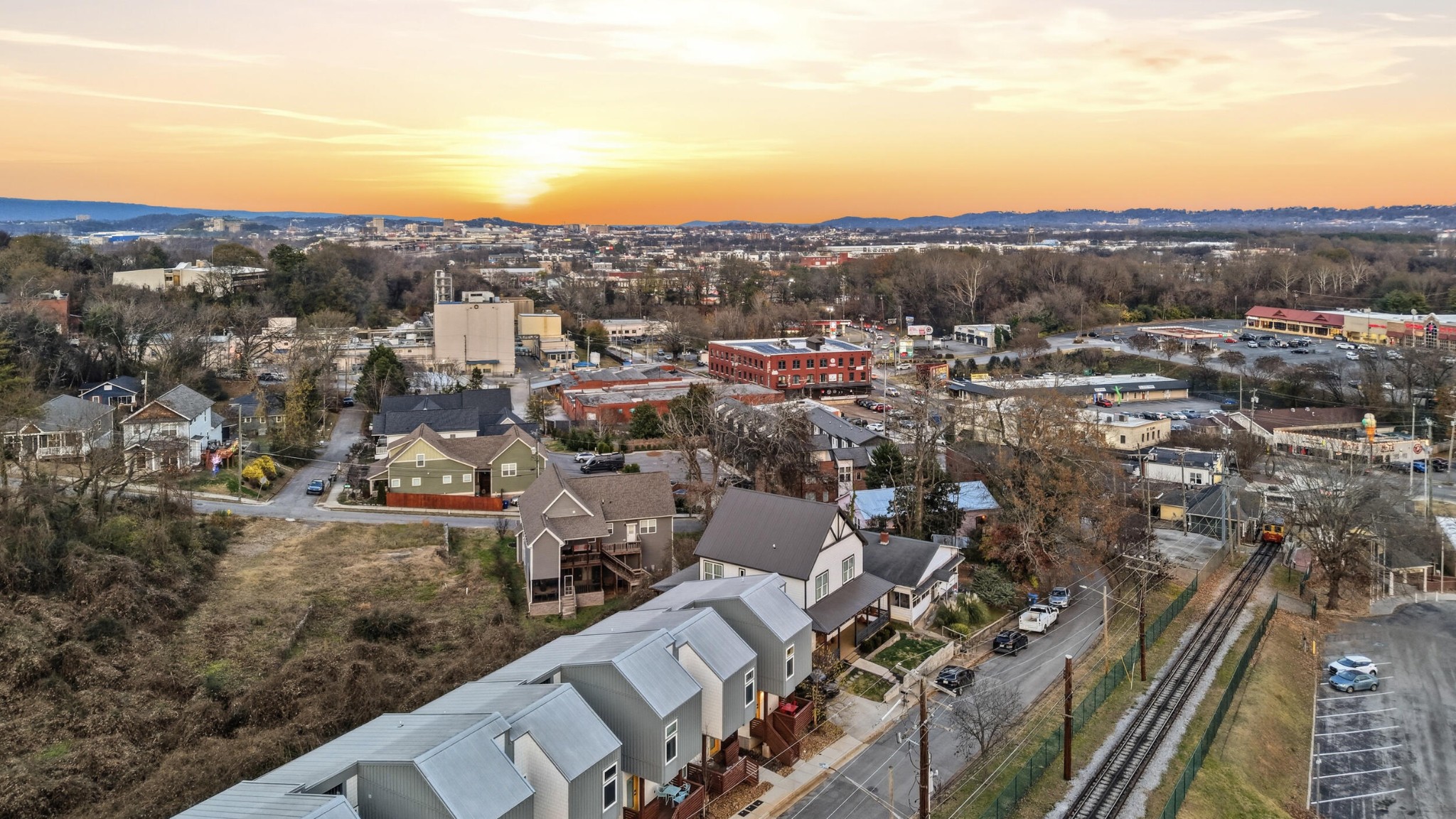 207 Old Mountain Road Chattanooga TN 37409