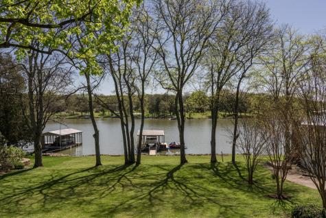 1115 Shoreside Drive Hendersonville TN 37075
