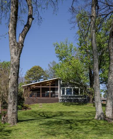 1115 Shoreside Drive Hendersonville TN 37075