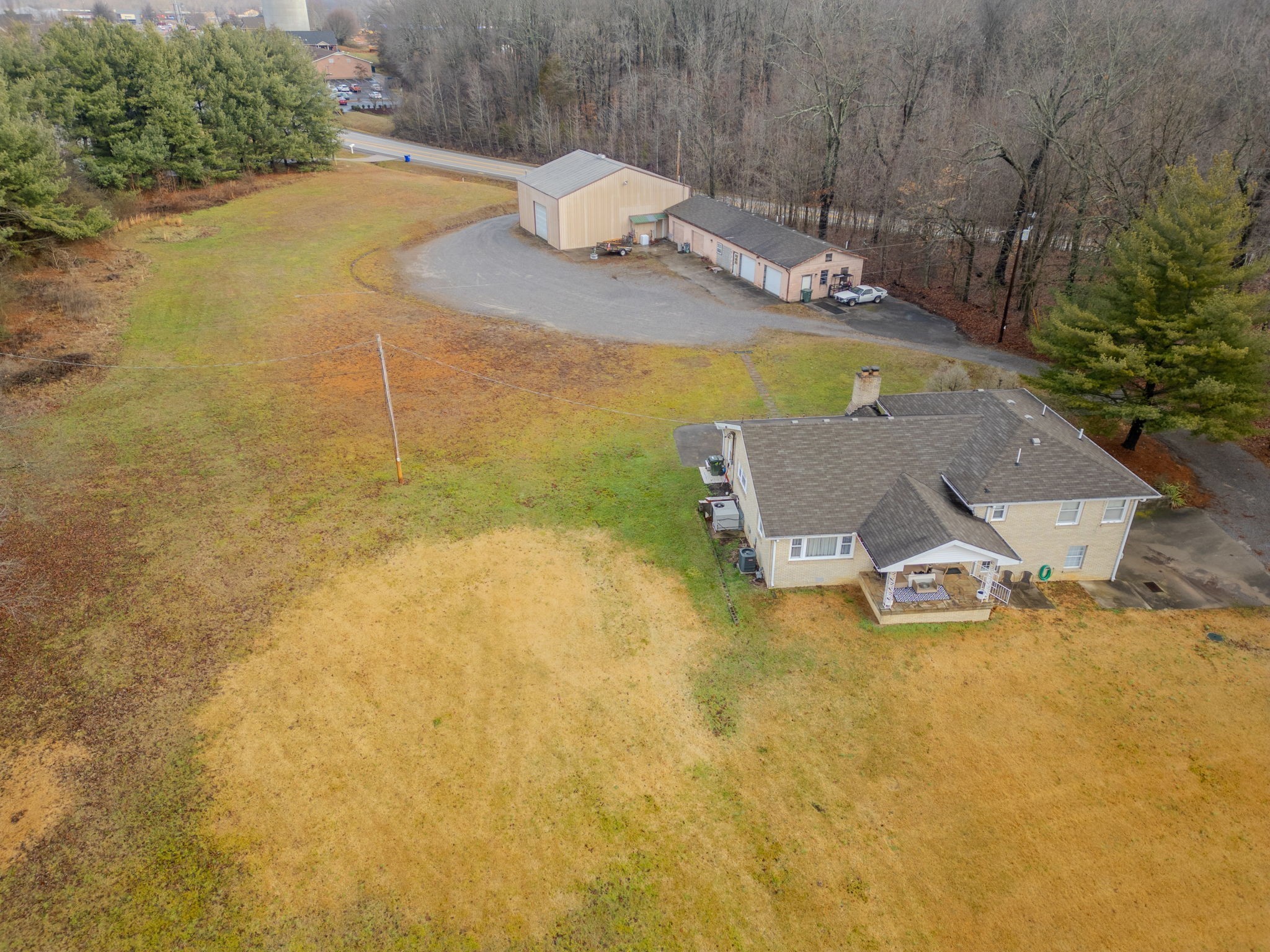 232 Raymond Hirsch Parkway White House TN 37188