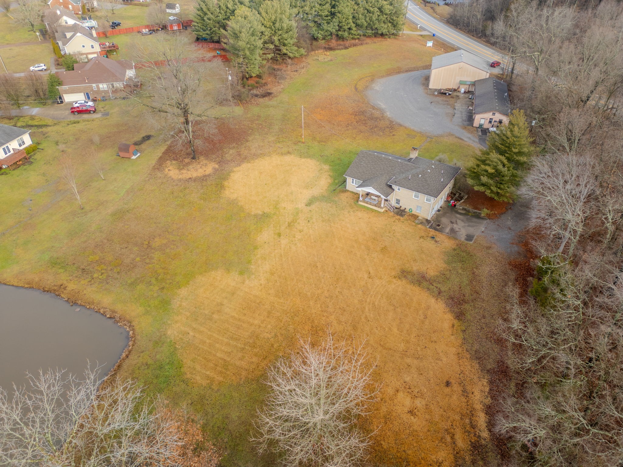 232 Raymond Hirsch Parkway White House TN 37188