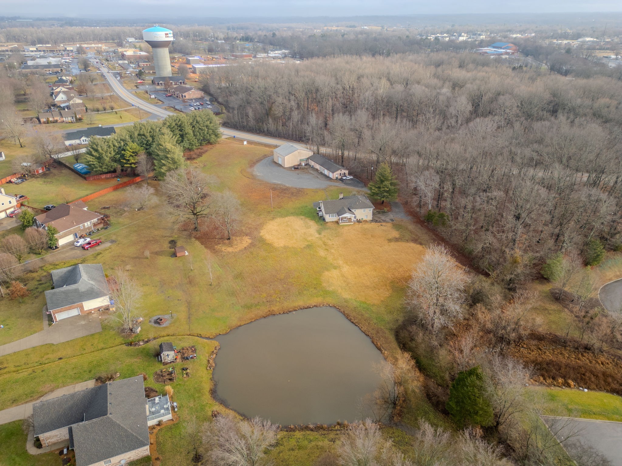 232 Raymond Hirsch Parkway White House TN 37188