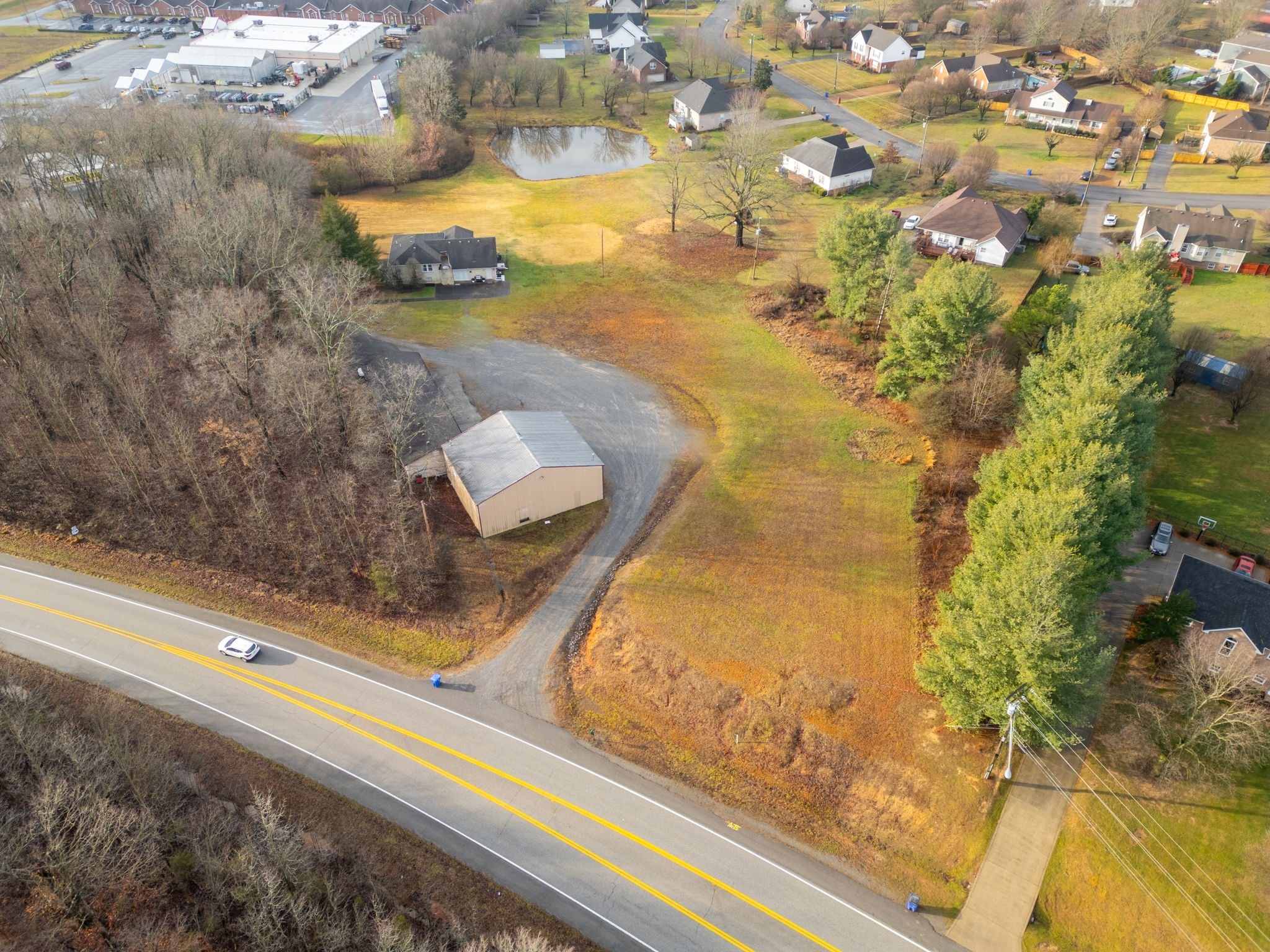 232 Raymond Hirsch Parkway White House TN 37188