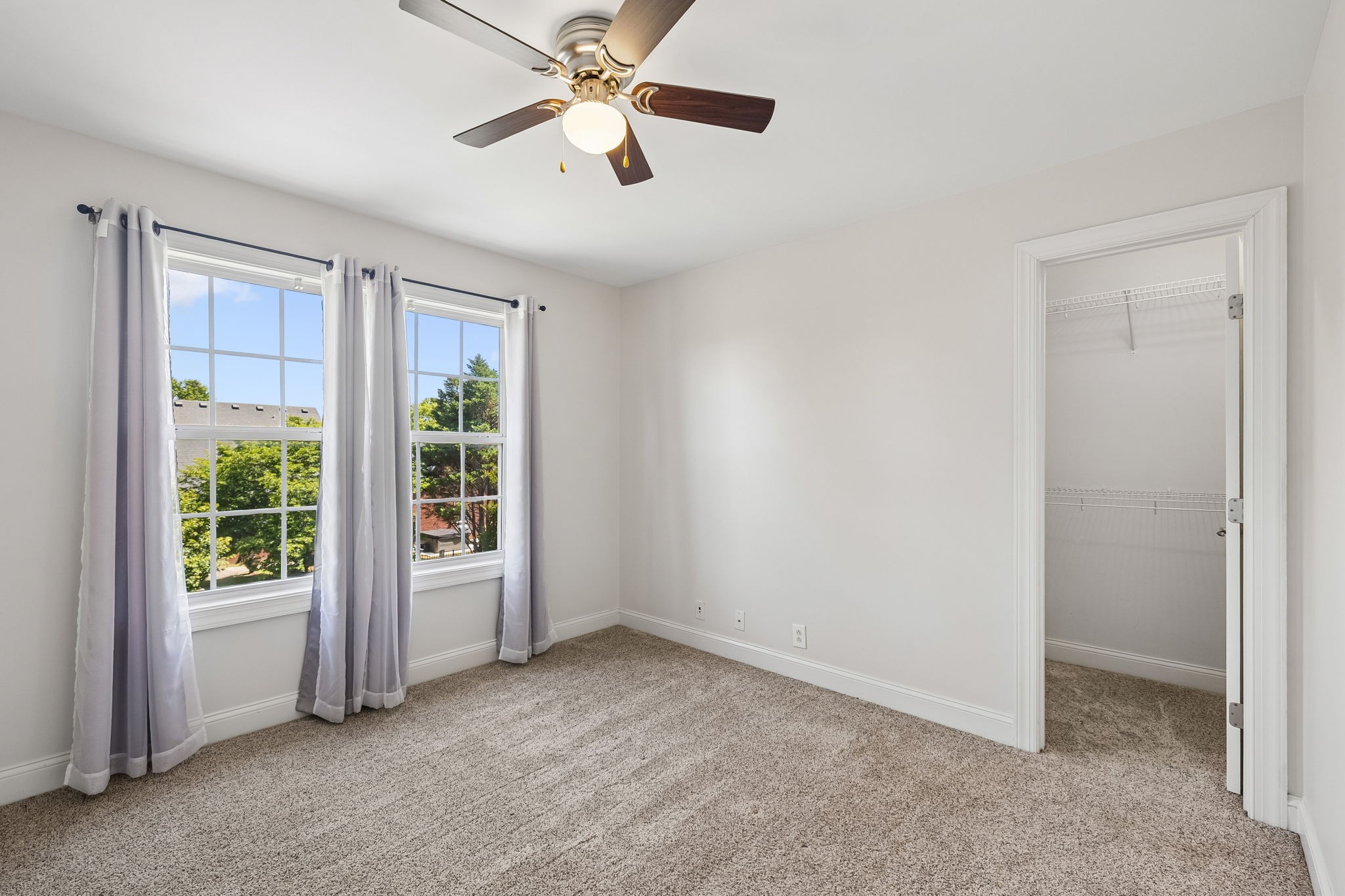 5442 Saint Ives Drive Murfreesboro TN 37128