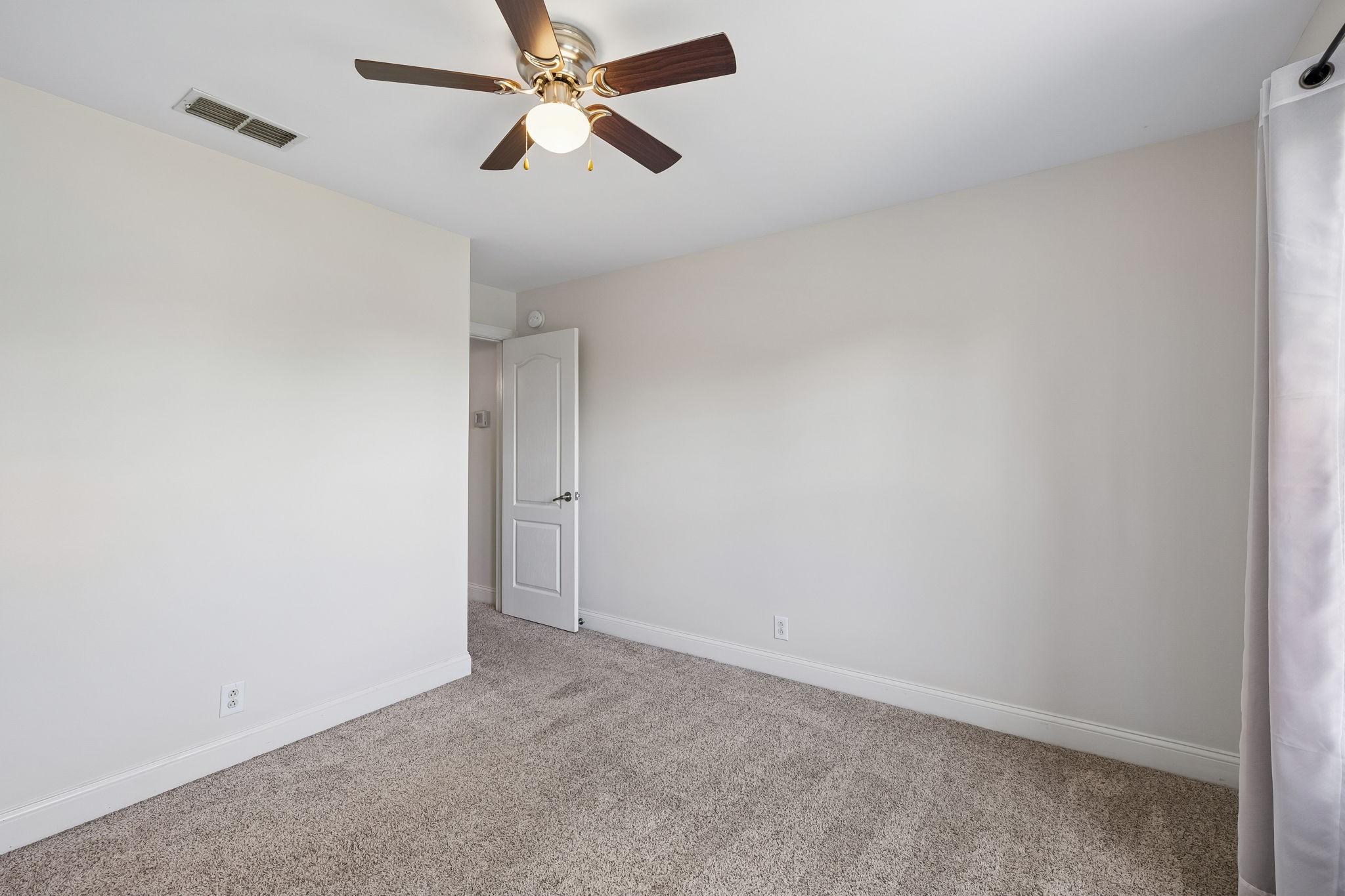 5442 Saint Ives Drive Murfreesboro TN 37128