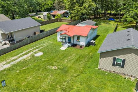 809 E Grizzard Street Tullahoma TN 37388