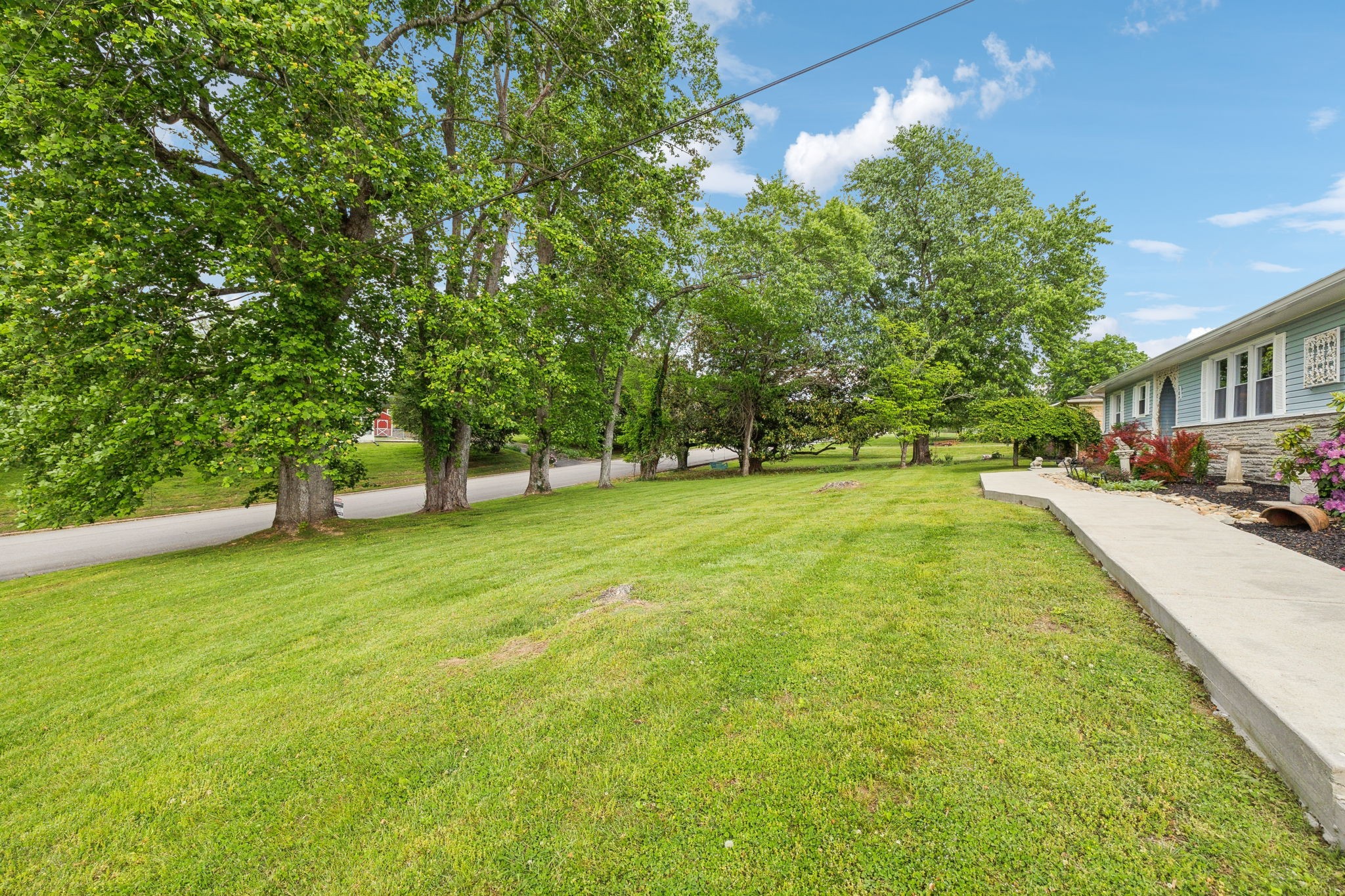 604 College Ave, E Carthage TN 37030