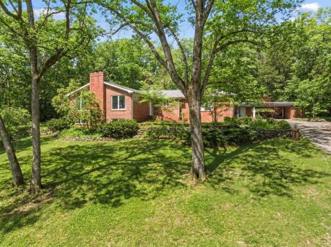 1306 Belmont Park Court Nashville TN 37215