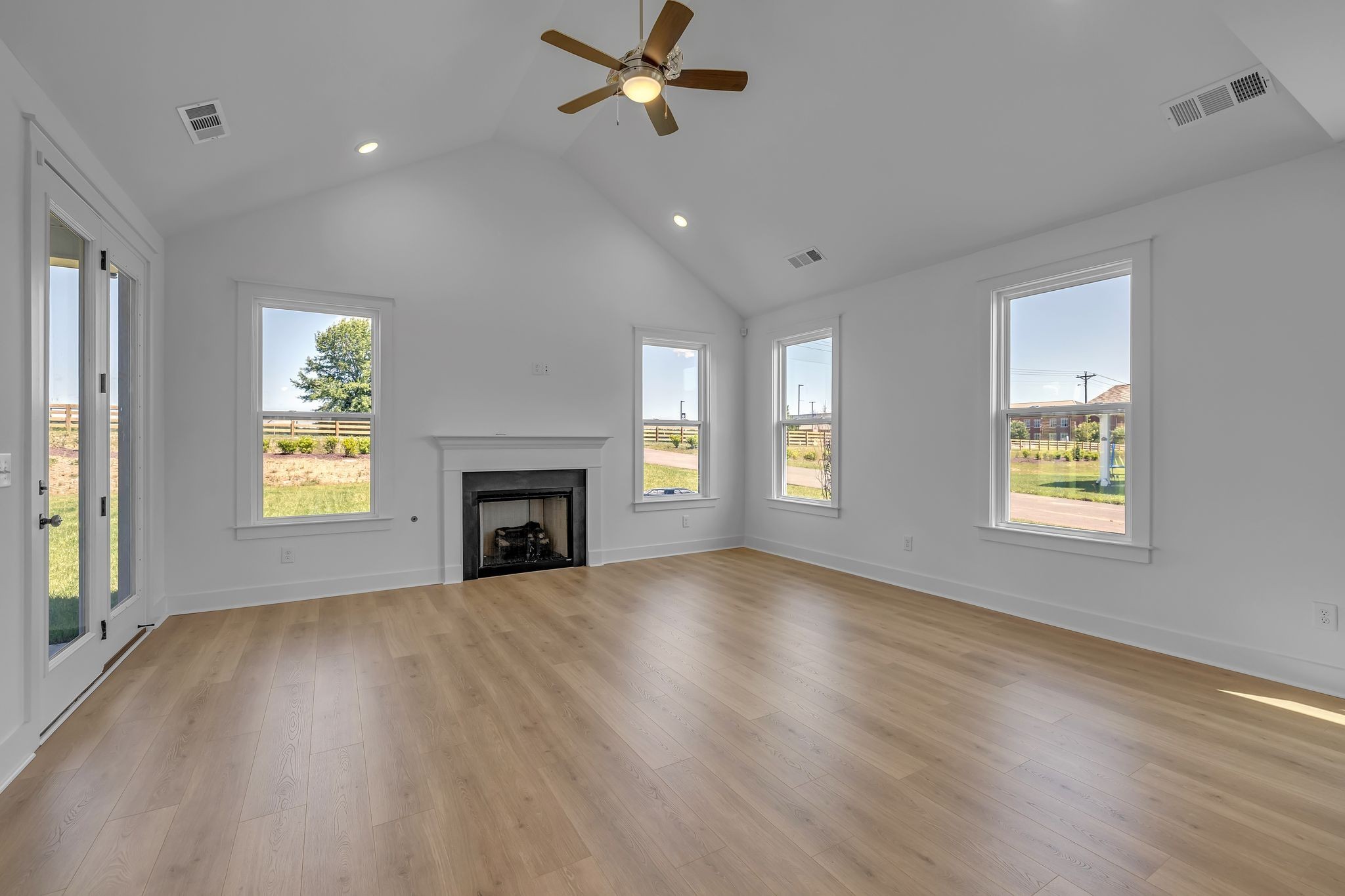 698 Conifer Drive Spring Hill TN 37174