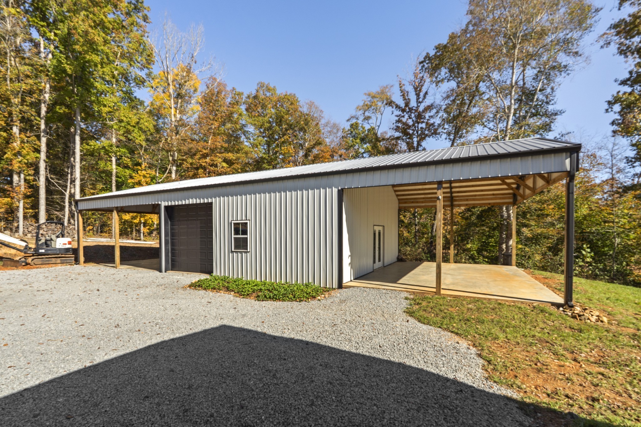594 Highway 100 Centerville TN 37033
