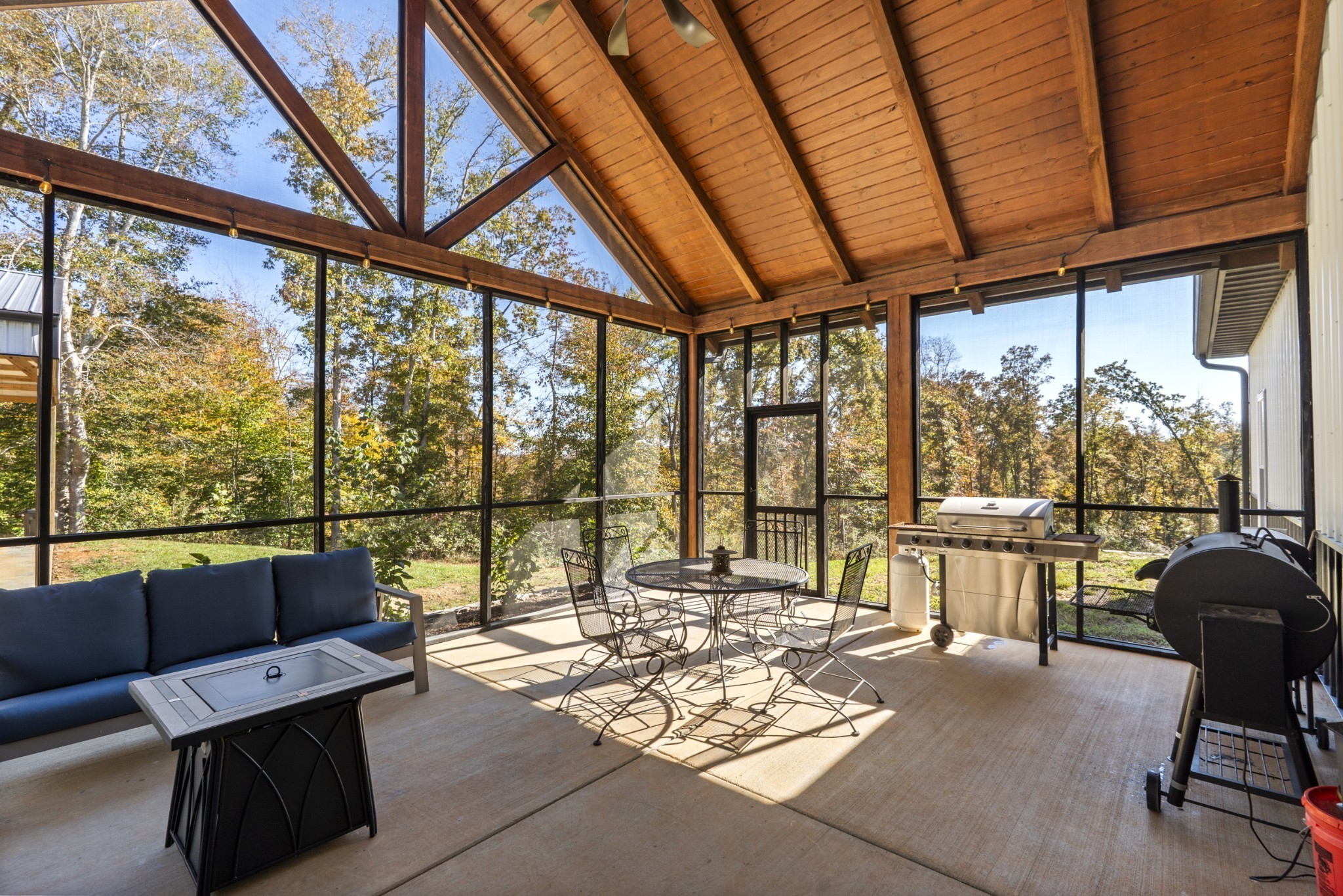 594 Highway 100 Centerville TN 37033