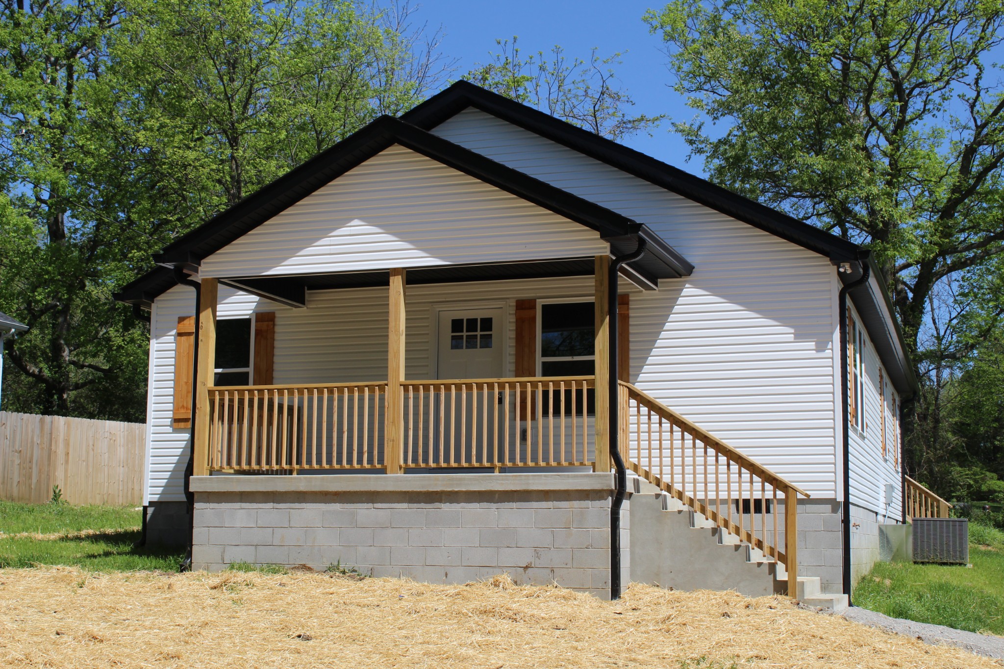 240 Luster Lane Hartsville TN 37074