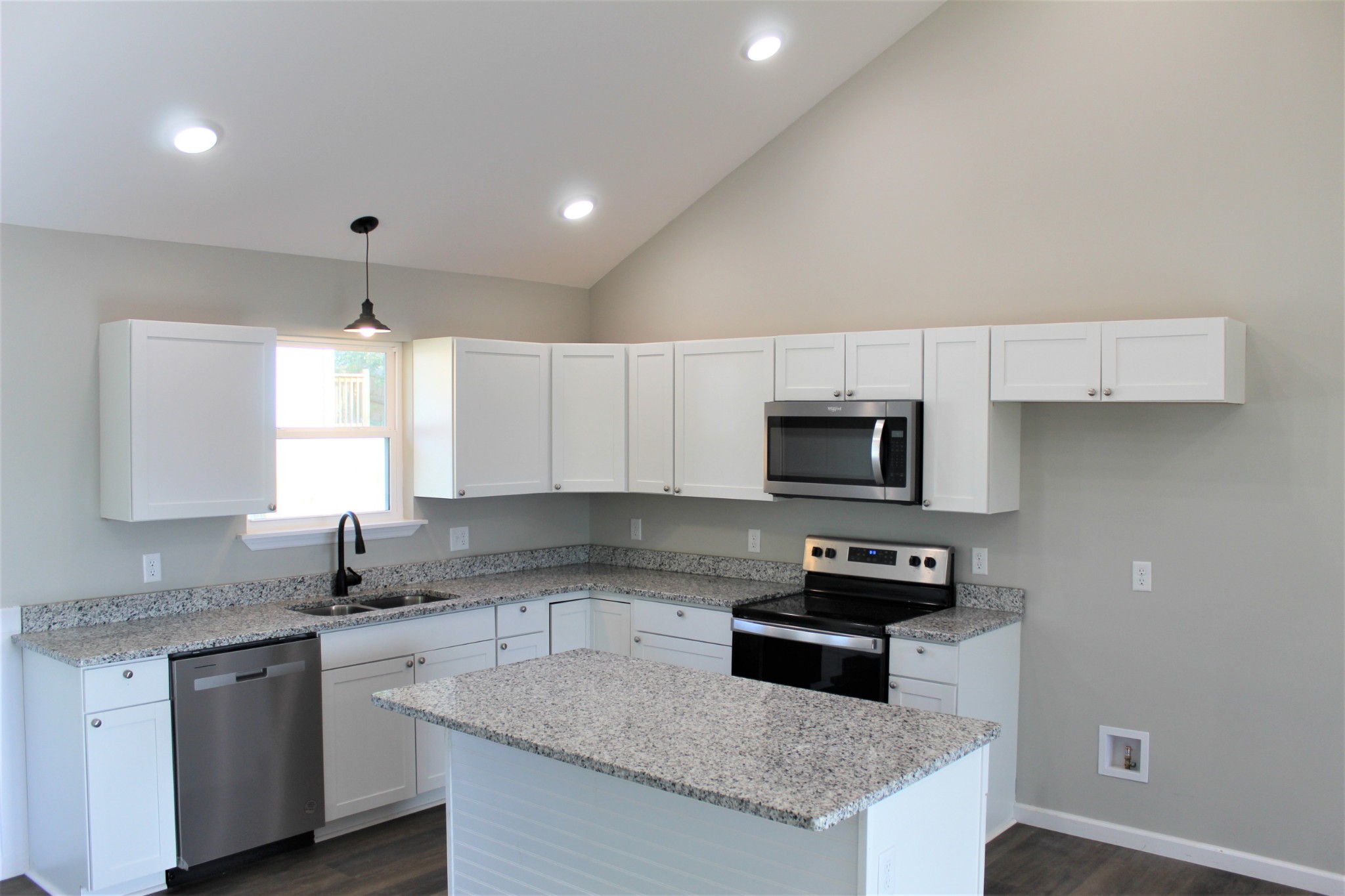 240 Luster Lane Hartsville TN 37074