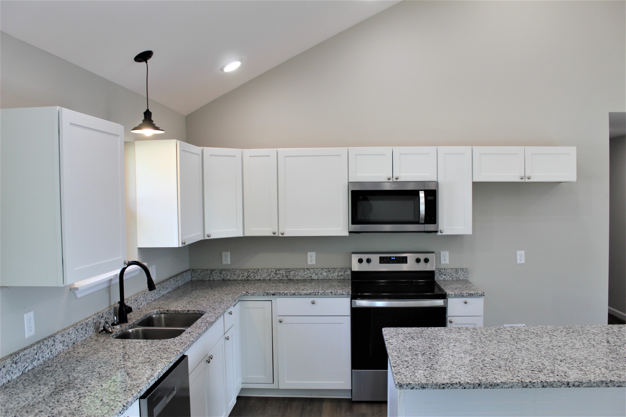 240 Luster Lane Hartsville TN 37074