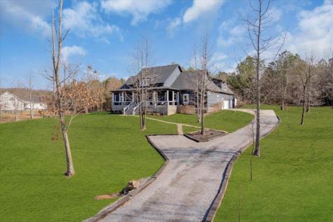 1115 River Bluffs Drive Jasper TN 37347