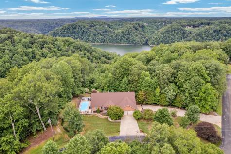 1005 Riverwatch Trace Sparta TN 38583